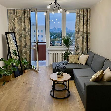 Eloft Saska Kepa Apartman Varsó Kültér fotó